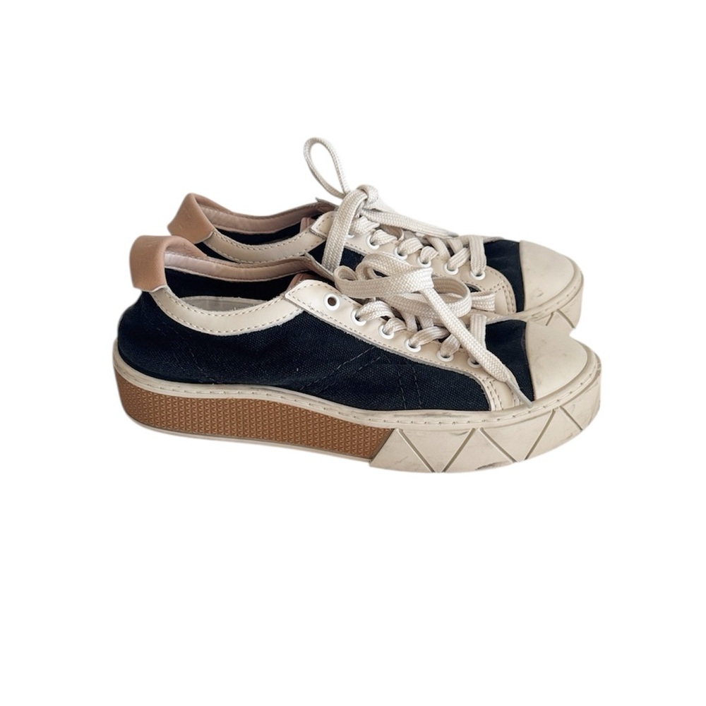 Schutz Gizzella Lace-up Platform Black Off-White Canvas Sneaker size 7.5